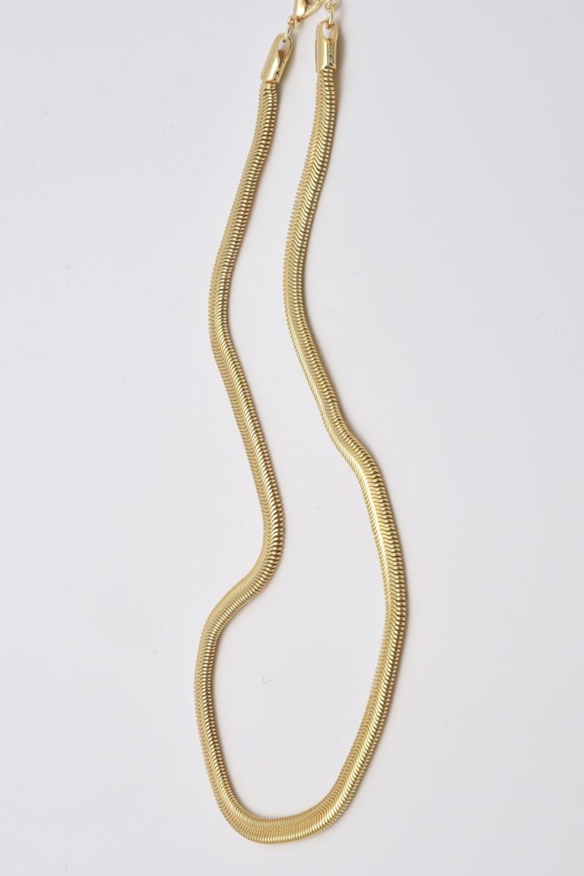 Kaia halskjede i stål, 38 cm + 5 cm justerbar lengde.