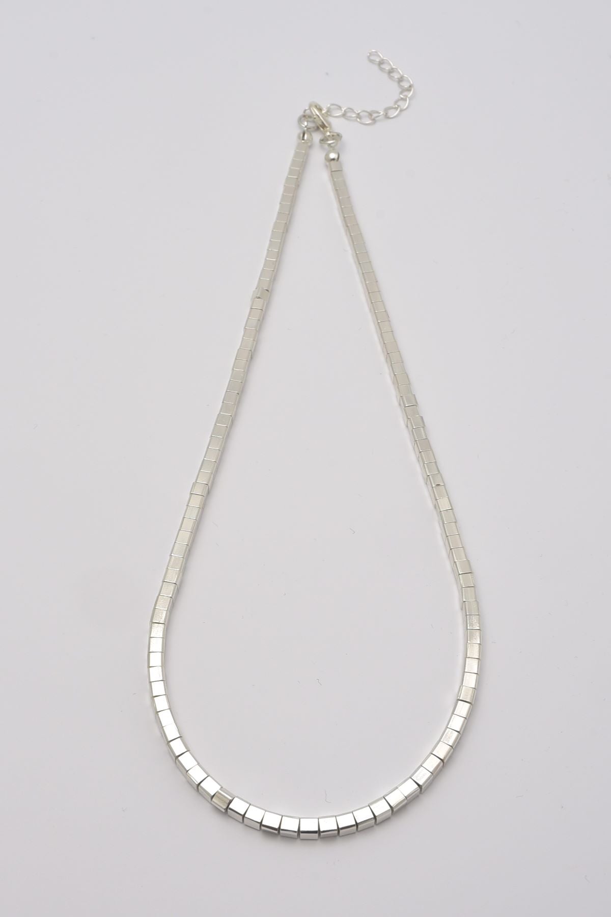 zenia-solvfarget-kjede-moderne-stal-40cm-justerbart