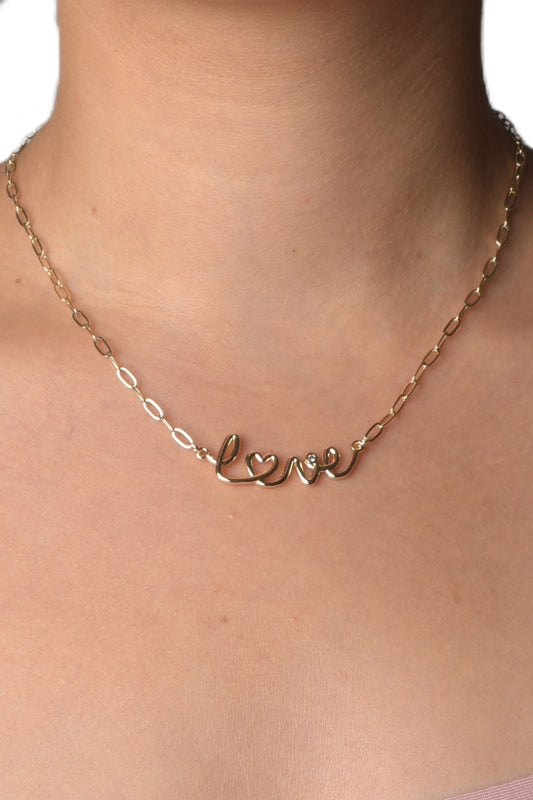 Gullfarget halskjede i form av kjærlighetstekst, 40 cm + 5 cm – et personlig og unikt smykke