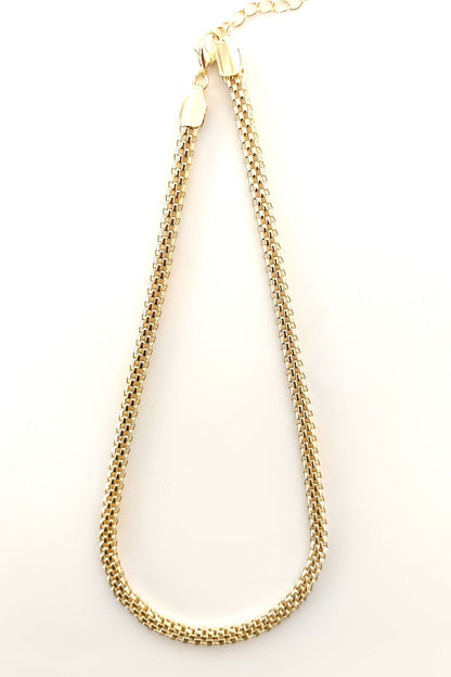 Rhea gul stålkjede, 37 cm + 5 cm, elegant og slitesterkt smykke.