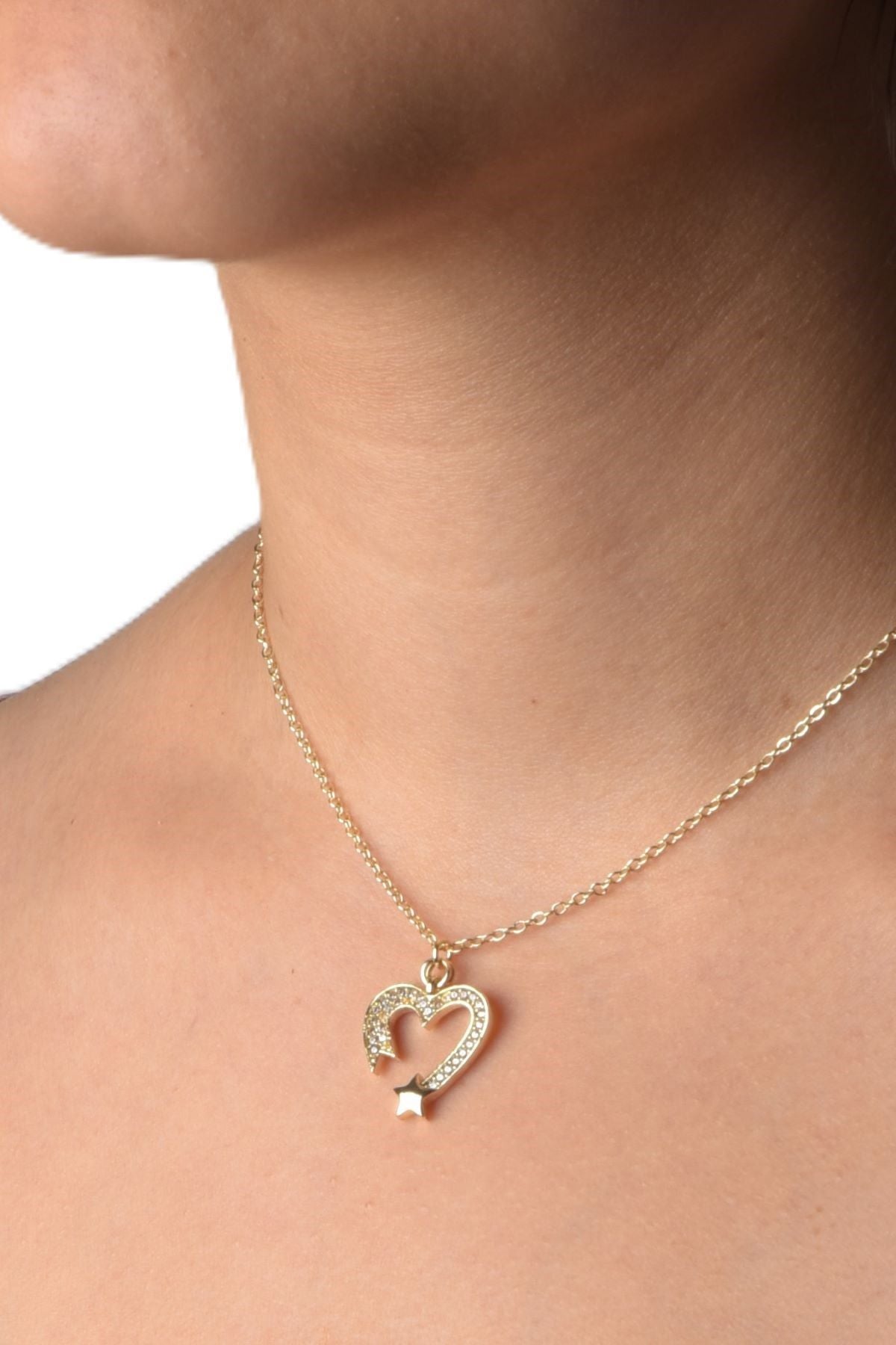 Stjernehjerte halskjede i gullfarge med zirkonstein, 38 cm + 5 cm lengde.